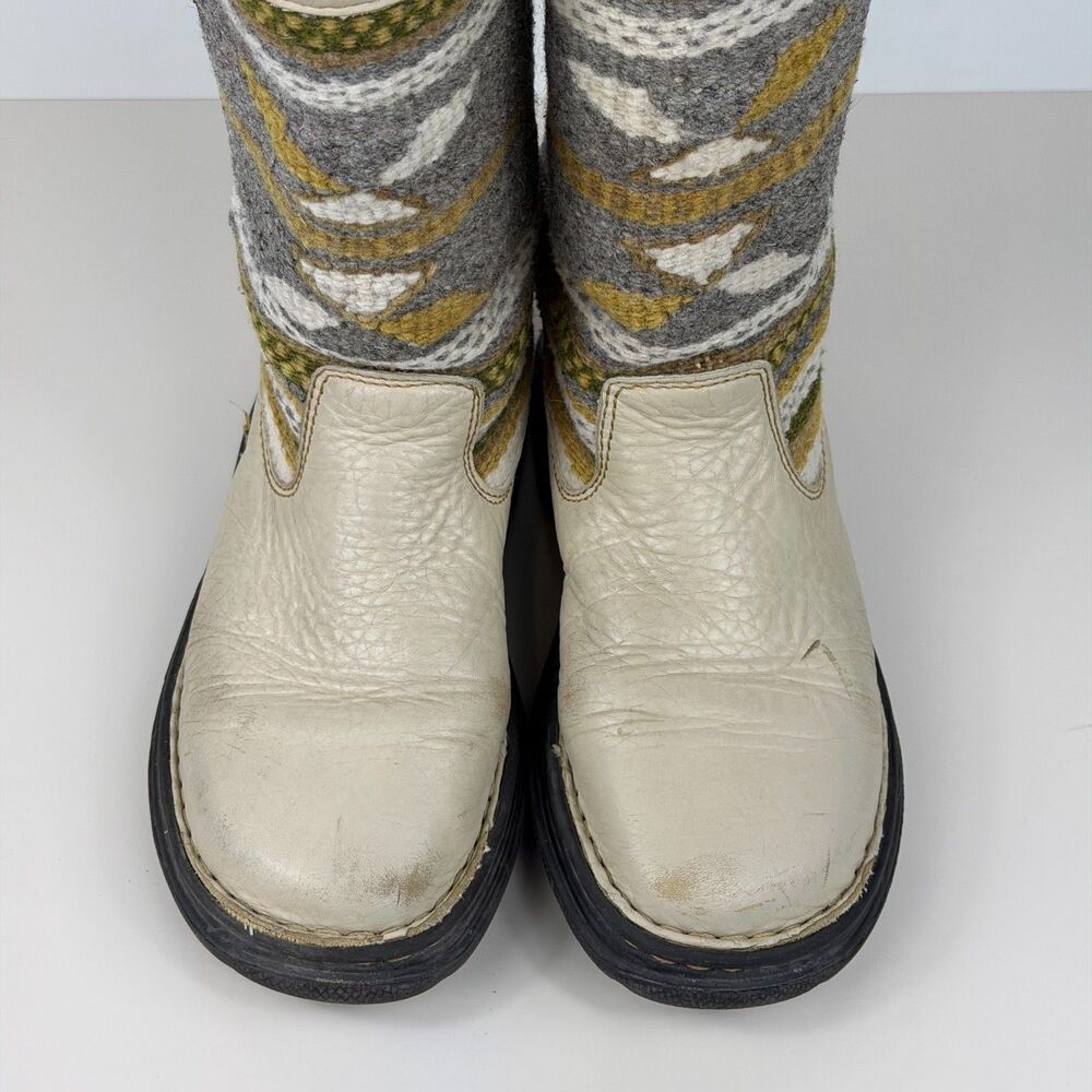 Vintage Born Leather Wool Kilim Tapestry Boots Womens 7 38 Southwestern Boho - Picture 13 of 13